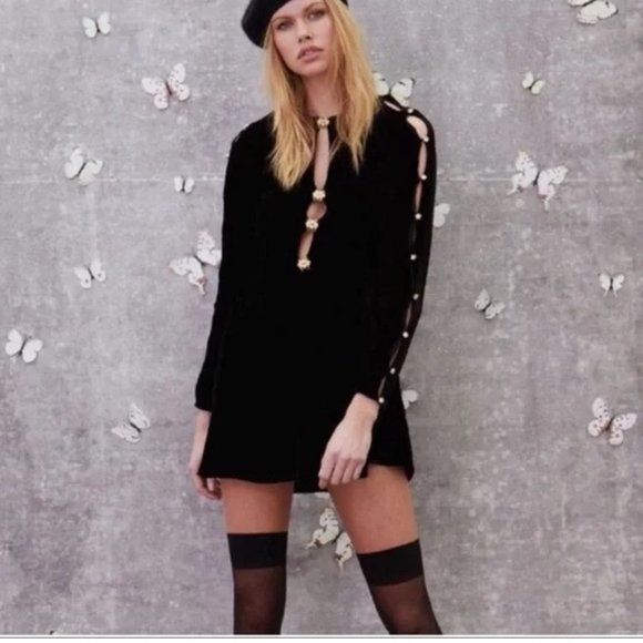 NWT FOR LOVE & LEMONS BLACK VELVET BEATRIX MINI DRESS - Picture 2 of 10